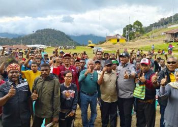Pasangan Dominggus Mandacan – M. Lakotani Kampanye di Distrik Minyambauw